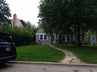 812 Allouez Ter, Green Bay, WI 54301