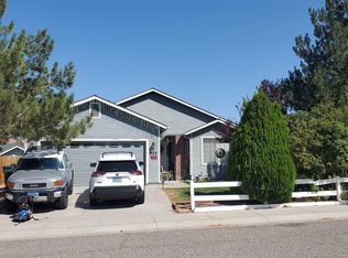 984 Ridgeview Dr, Carson City, NV 89705