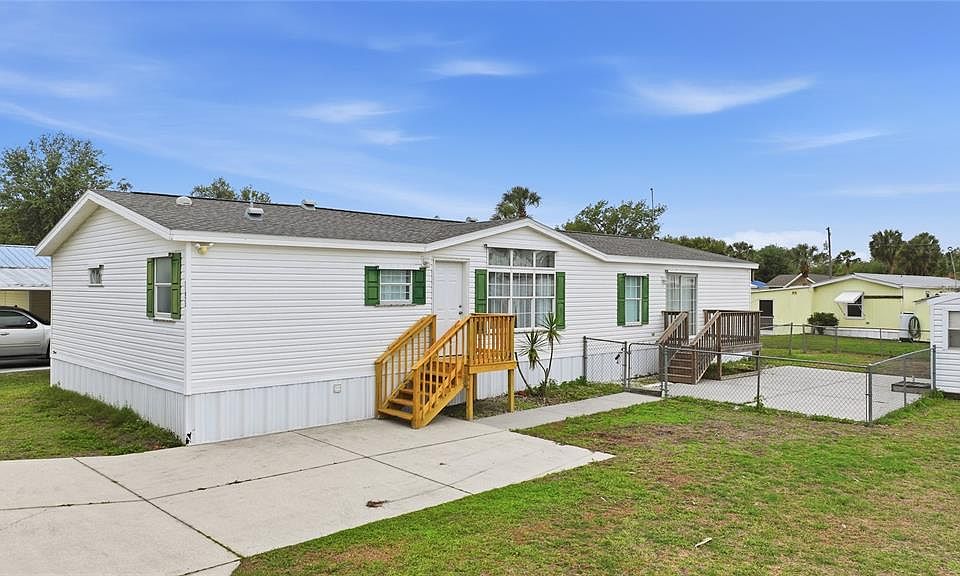 1st image of 11923 SW Loop Ter