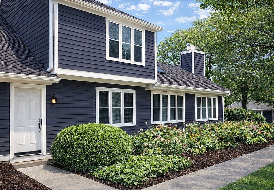 1st image of 3 Village Dr