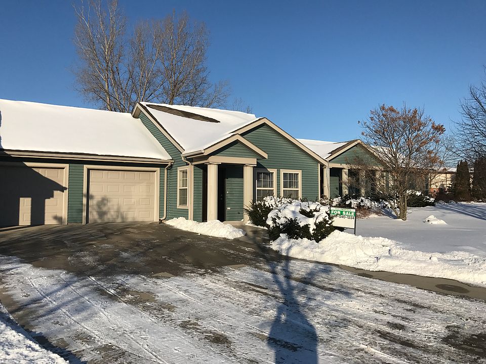 1st image of 2424 Carmen Ave