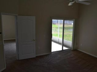 31046 Chatterly Dr, Zephyrhills, FL 33543