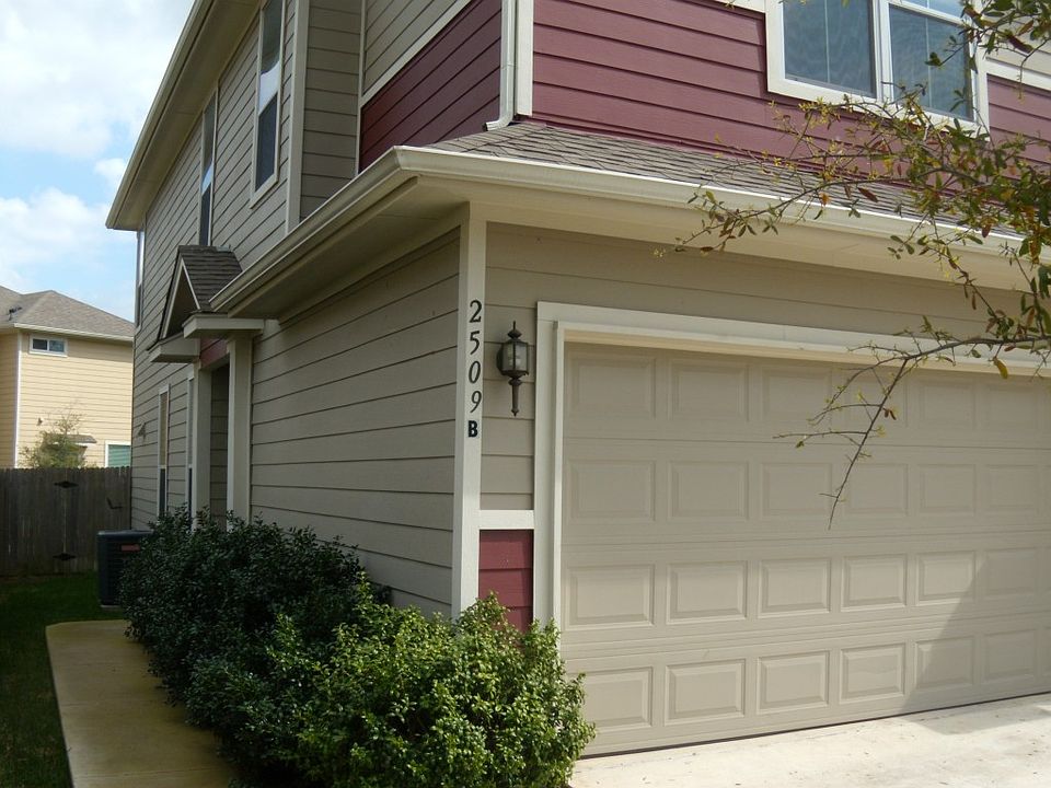 1st image of 2509 Allred Dr APT B