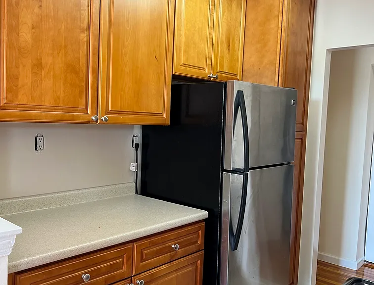 23-50 Waters Edge Dr #4P — Photo 8