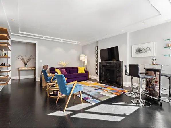 17 West 54th Street 6C image 2 of 13