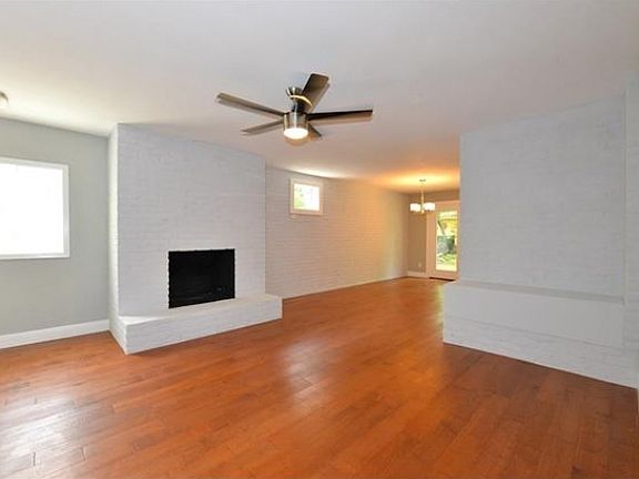 2nd image of 500 Hammack Dr