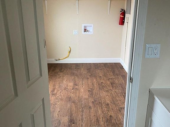5th image of 14187 Avenue 384