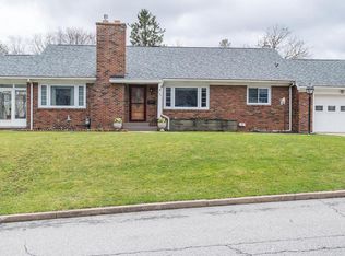 724 E Curtin St, Bellefonte, PA 16823