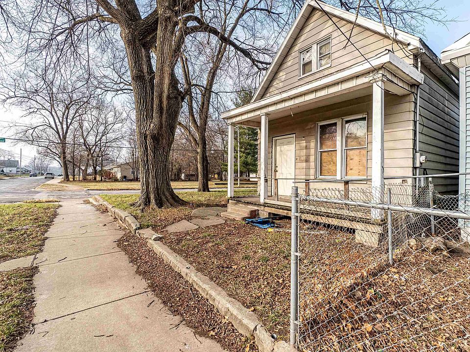 2215 W Ann St, Peoria, IL 61605 Zillow