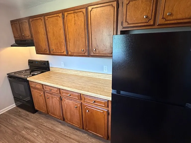 2558 Oak Hill Dr — Photo 12