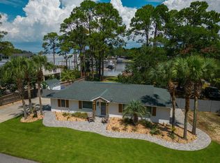 453 Calhoun Ave, Destin, FL 32541