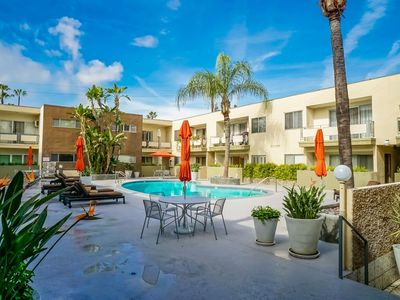 1233 N Laurel Ave APT 112, West Hollywood, CA, 90046