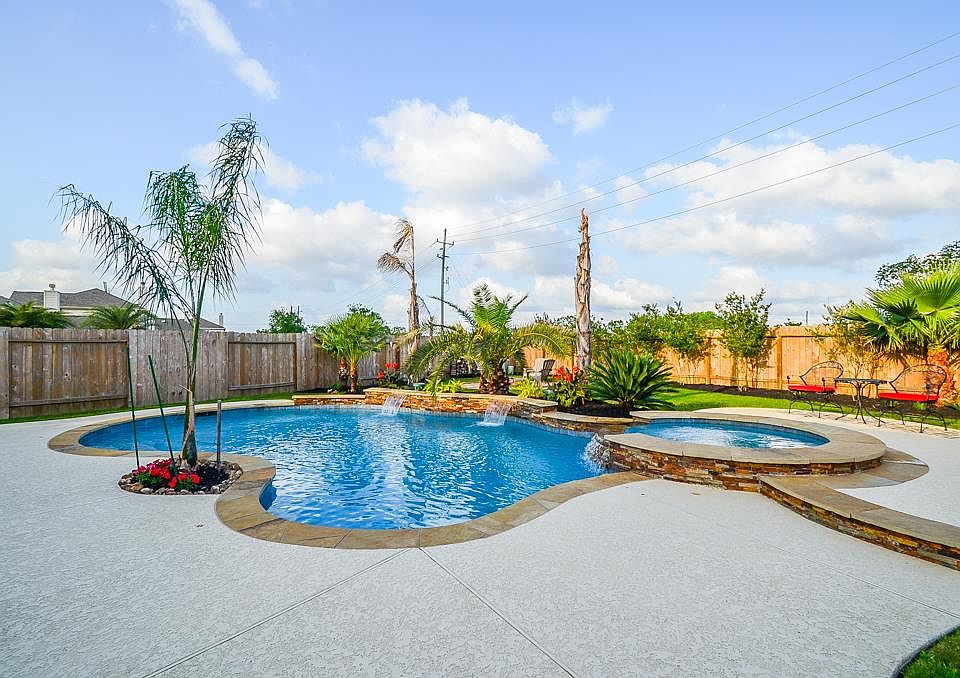 1st image of 6411 Evanmill Ln