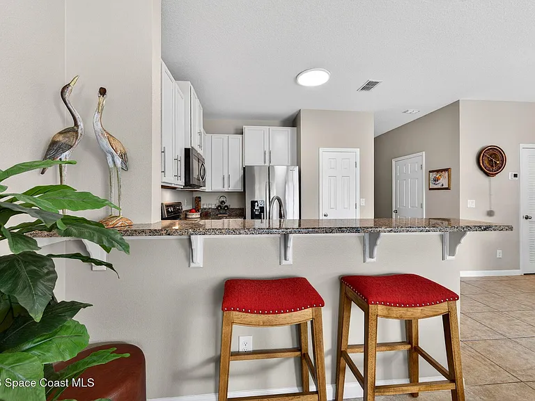 2515 Revolution St #103 — Photo 10