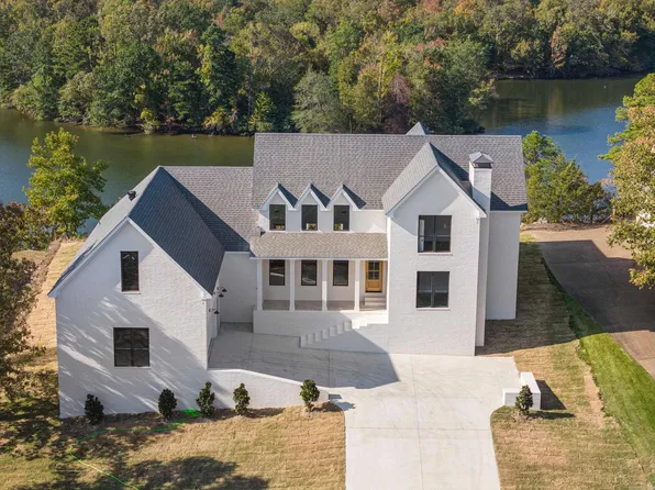 112 Lake Forest Shores Dr, Hot Springs, AR 71913