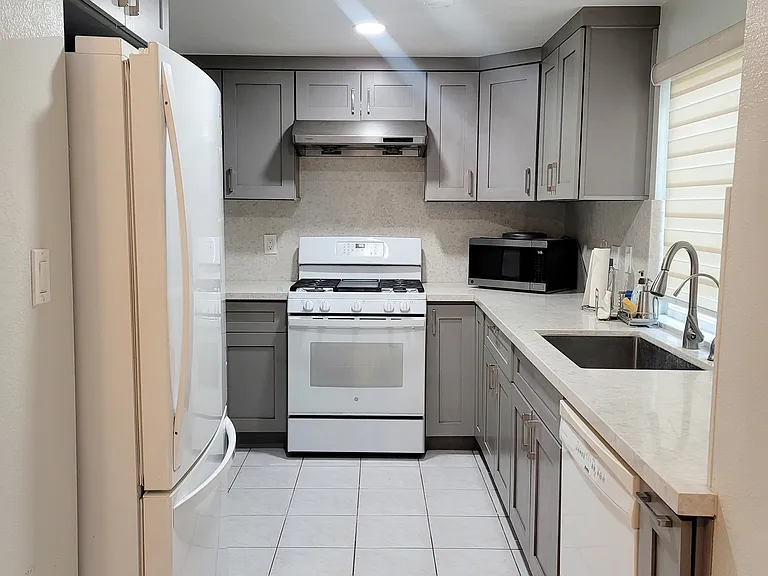 1709 Park Glen Cir #D — Photo 3