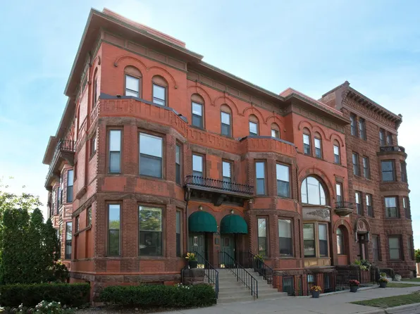 162 College Ave W APT 3, Saint Paul, MN 55102