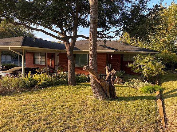 2nd image of 814 Turner Blvd