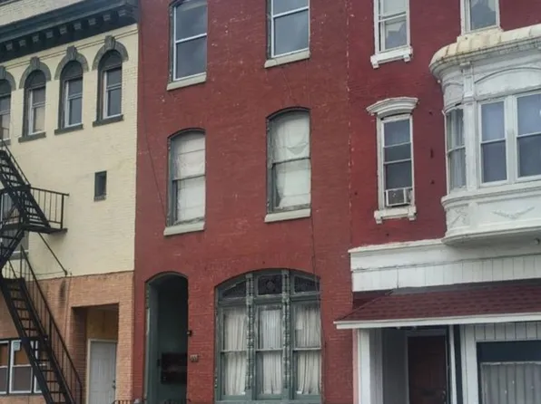 19 S 9th St, Reading, PA 19602
