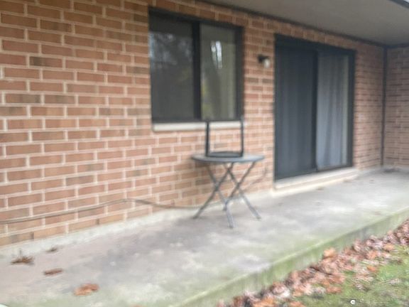 5th image of 6030 Lake Bluff Dr Unit 102