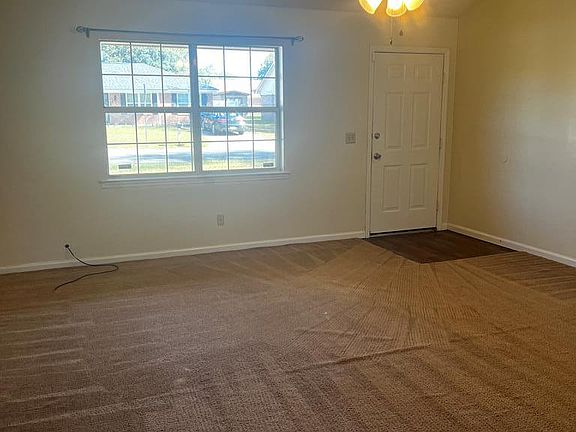 3rd image of 1456 Flo Zechman Dr