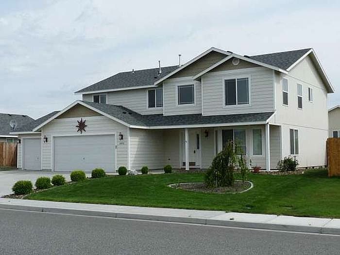 1st image of 4405 Finnhorse Ln