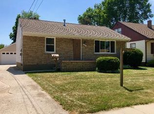 1931 32nd St, Two Rivers, WI 54241