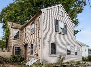 24 Watson St, Marblehead, MA 01945