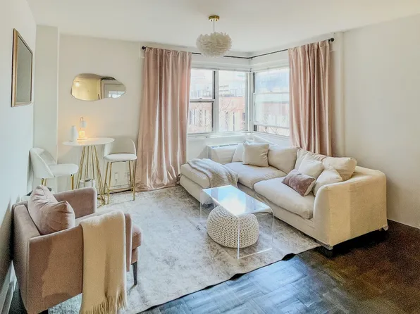 14 Horatio Street image 1 of 13