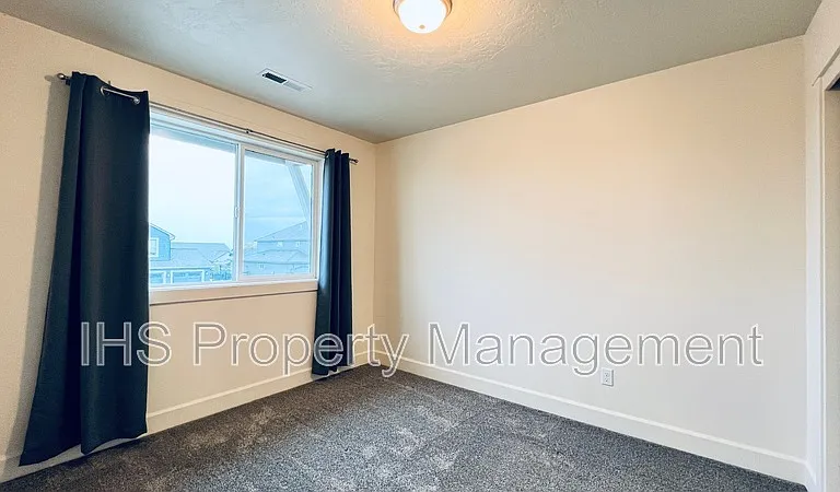 9801 Silverbright Dr — Photo 16