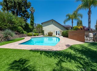 25061 El Cortijo Ln, Mission Viejo, CA 92691