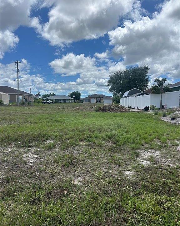 1st image of 2020 NW 4th TER