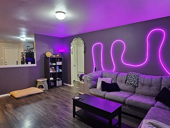 3rd image of 3730 Churchill Dr