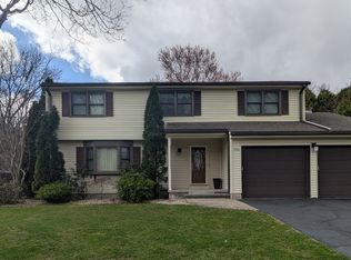 196 Lefoll Blvd, South Windsor, CT 06074