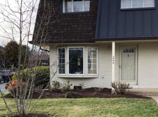 240 S Virginia Ave #96, Falls Church, VA 22046