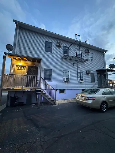 83 Lackawanna Ave #2 Photo 1
