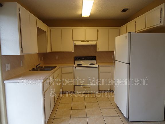 2nd image of 1201 W Carmen Ave #7