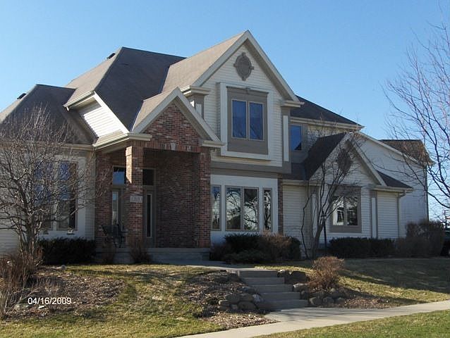 1st image of 319 Birchwood Ln