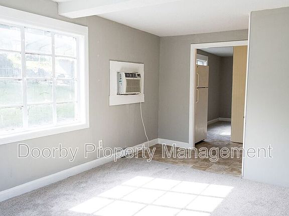 3rd image of 3004 E 26th St Unit 1
