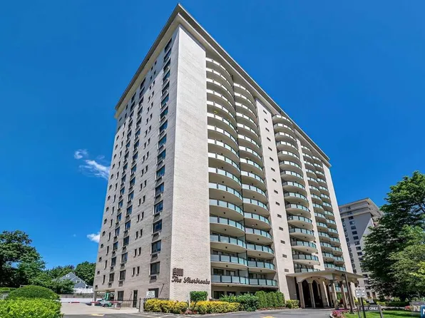 125 Prospect Ave #16B, Hackensack, NJ 07601