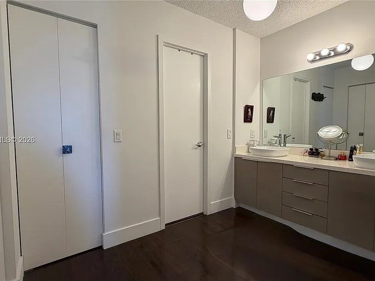 3701 N Country Club Dr #304 — Photo 18