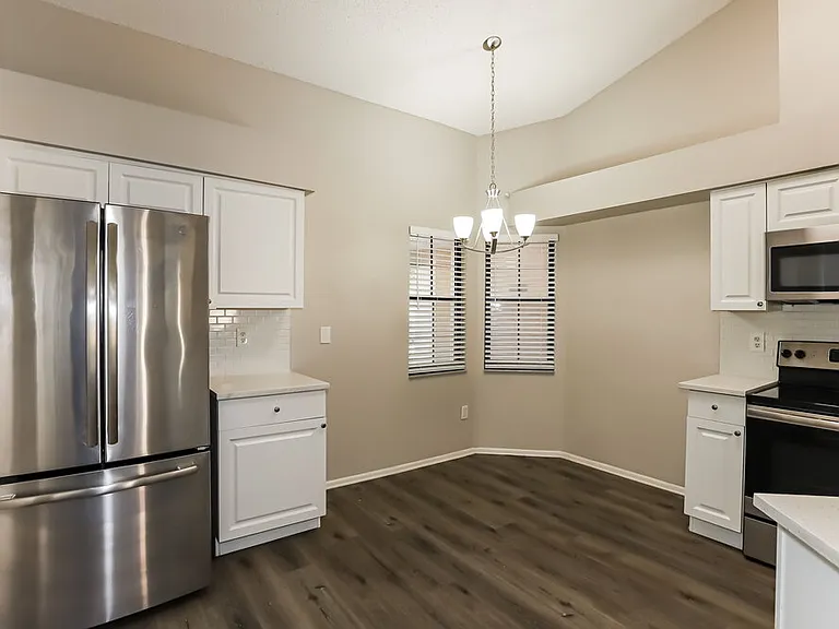 11504 Smokethorn Dr — Photo 6