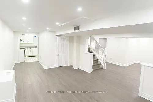 7 Judith Ave #BASEMENT Photo 1