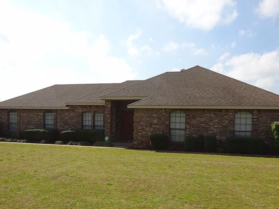 1st image of 2117 Winston Dr