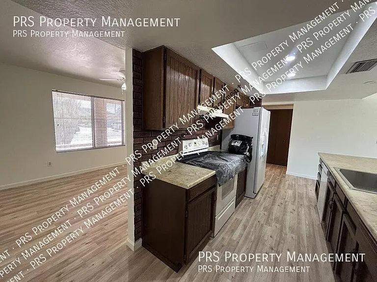 2608 N Jay St — Photo 10