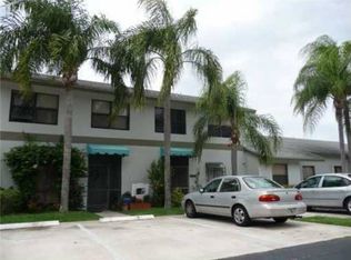 9095 SW 21st Ct APT D, Boca Raton, FL 33428