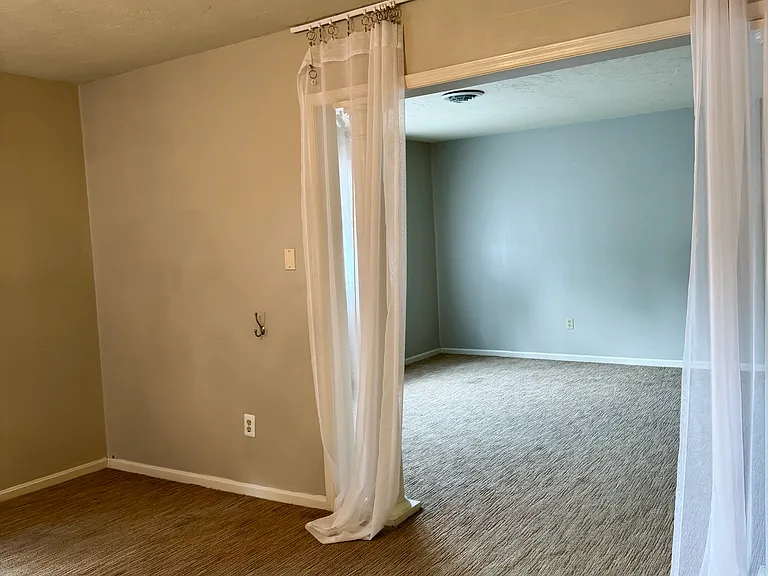 1230 Mount Rose Ave #2 — Photo 7
