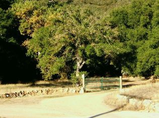 42158 Carmel Valley Rd, Greenfield, CA 93927