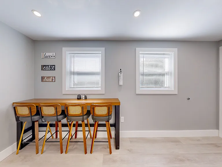 44 Hall St #0 — Photo 10