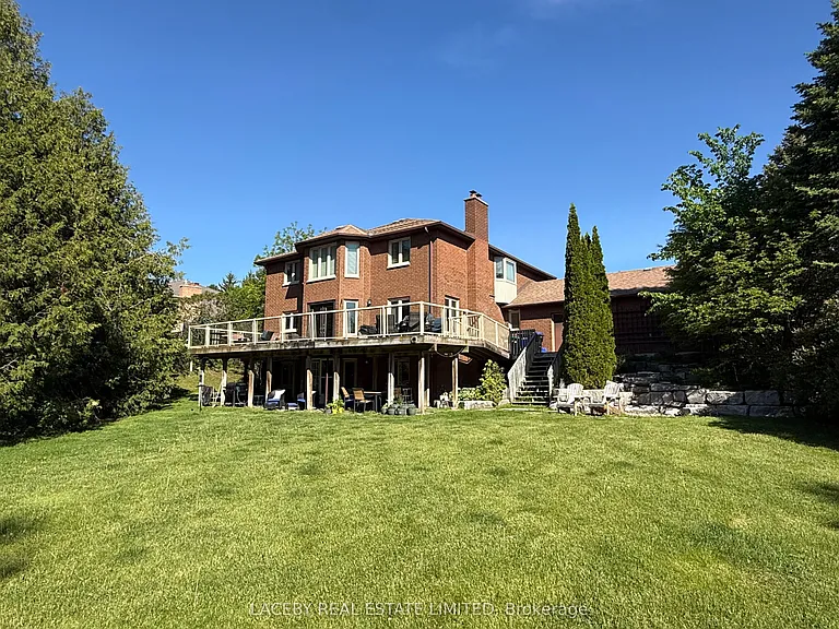 19 Grandview Cres — Photo 1